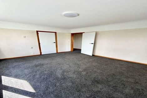 Photo of property in 1 Highfield Place, Levin, 5510