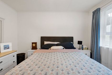 Photo of property in 41 Blagdon Road, Marfell, New Plymouth, 4310