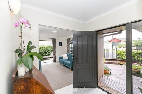 Photo of property in 71 Ayrshire Drive, Grandview Heights, Hamilton, 3200