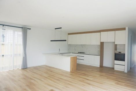 Photo of property in 1 Kea Road, Silverdale, 0932