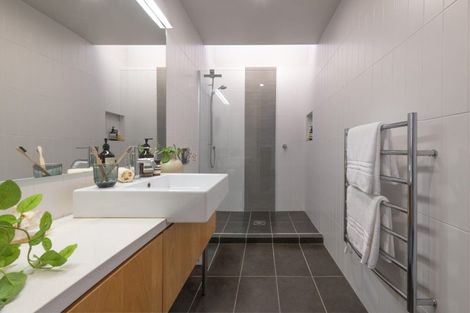 Photo of property in 17 Boardwalk Lane, Seatoun, Wellington, 6022