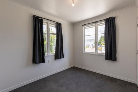 Photo of property in 1 Kauri Street, Levin, 5510