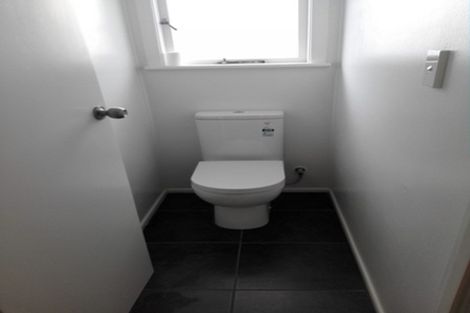 Photo of property in 72a La Trobe Street, Pakuranga Heights, Auckland, 2010