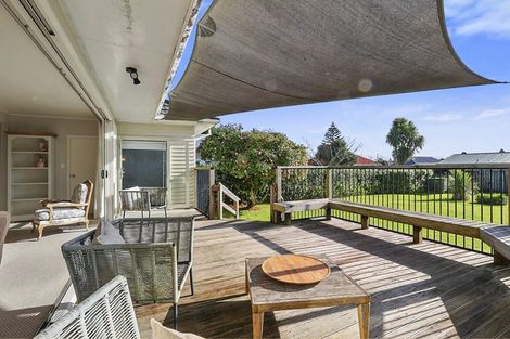 Photo of property in 27 List Street, Welbourn, New Plymouth, 4310