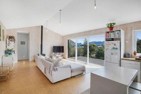 Photo of property in 14 Daniels Terrace, Wanaka, 9305