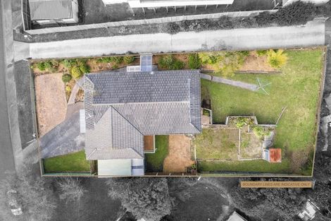 Photo of property in 43 Gallony Avenue, Massey, Auckland, 0614