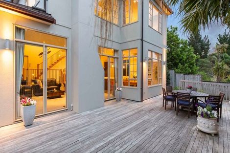 Photo of property in 68 Saddleback Rise, Murrays Bay, Auckland, 0630