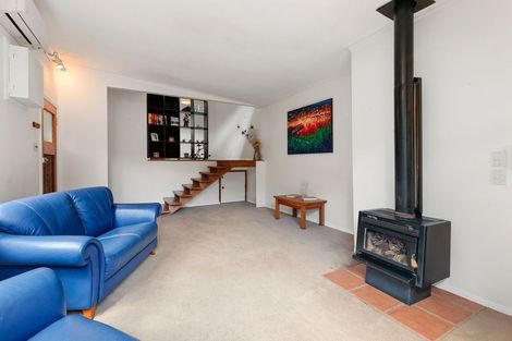 Photo of property in 8a Francis Bell Grove, Lowry Bay, Lower Hutt, 5013