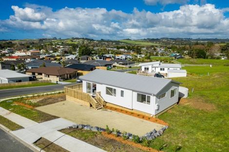 Photo of property in 1 Fantail Way, Whiritoa, Whangamata, 3691