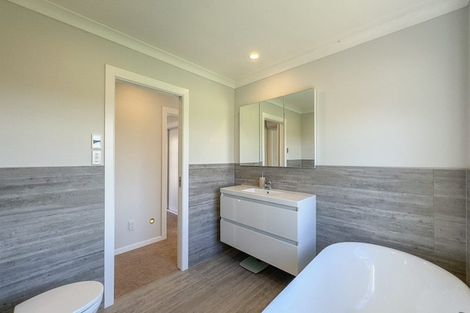 Photo of property in 37 State Highway 27, Tirau, 3410