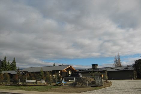 Photo of property in 41 Penrith Park Drive, Wanaka, 9305