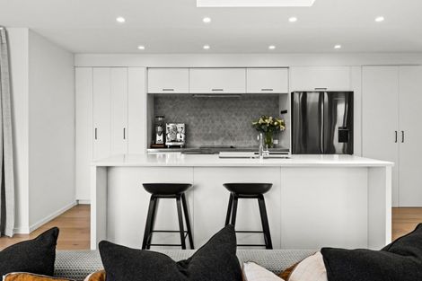 Photo of property in 37 Margaret Avenue, Havelock North, 4130