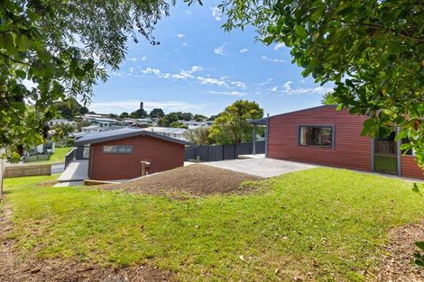 Photo of property in 25 Herekawe Drive, Spotswood, New Plymouth, 4310