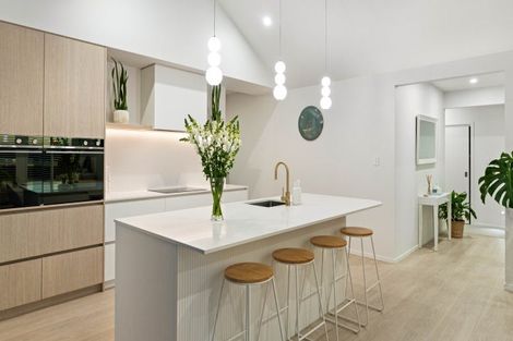 Photo of property in 24 Orawahi Road, Glenbrook, 2681