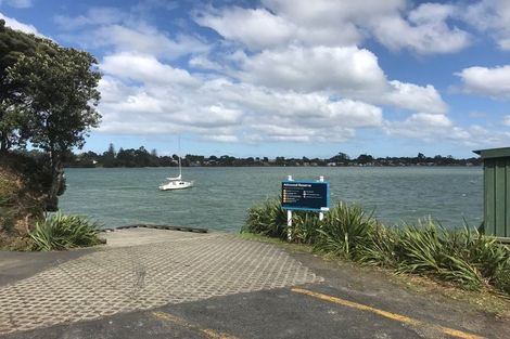 Photo of property in 163 Attwood Road, Paremoremo, Auckland, 0632