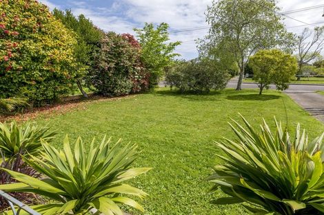 Photo of property in 36 Quinn Road, Levin, 5510