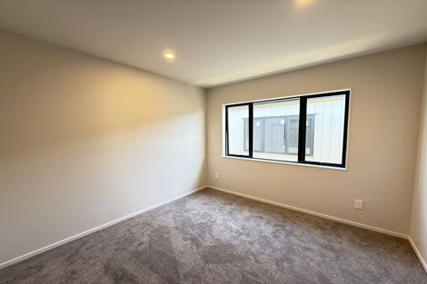 Photo of property in 8 Kapeta Lane, Karaka, 2113
