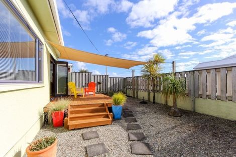Photo of property in 20 Ngaio Street, Strandon, New Plymouth, 4312