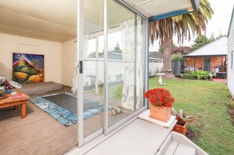 Photo of property in 8 Croall Crescent, St Andrews, Hamilton, 3200