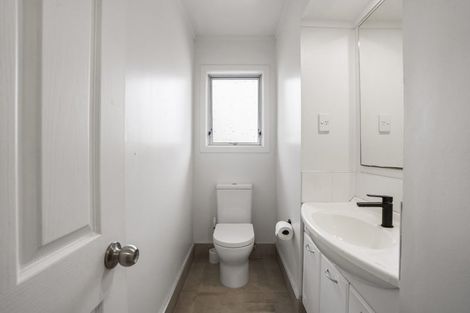 Photo of property in 7 Glengowan Place, Conifer Grove, Takanini, 2112