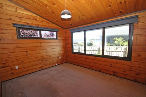 Photo of property in 6 Te Rima Place, Bell Block, New Plymouth, 4312