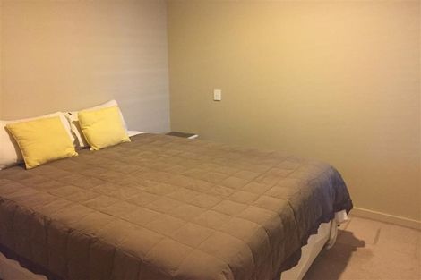 Photo of property in Mclean Towers, 1d/3 Shakespeare Road, Napier South, Napier, 4110