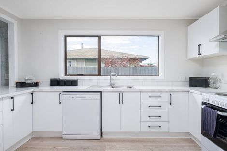 Photo of property in 42 Lytton Road, Riverdale, Gisborne, 4010