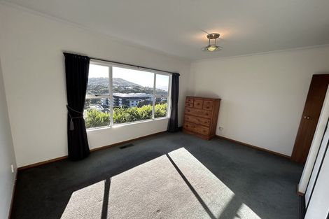 Photo of property in 6 Randolph Road, Crofton Downs, Wellington, 6035