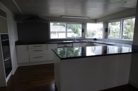 Photo of property in 29 Shortt Avenue, Mangere Bridge, Auckland, 2022