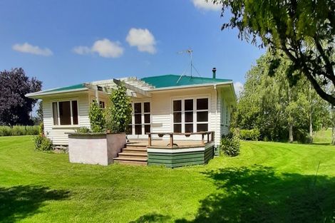 Photo of property in 341 Gladstone Road, Gladstone, Carterton, 5792