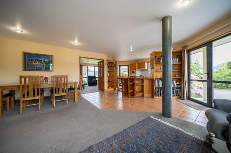 Photo of property in 2 Campbell Court, Te Anau, 9600