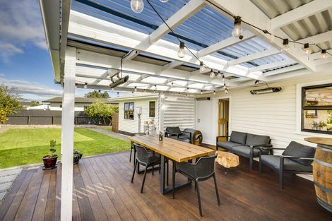 Photo of property in 16 Surrey Street, Taradale, Napier, 4112