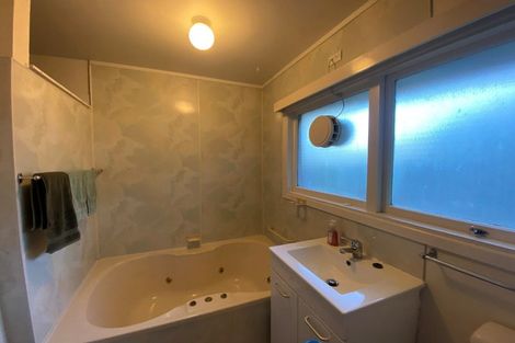Photo of property in 50 Cutts Road, Russley, Christchurch, 8042
