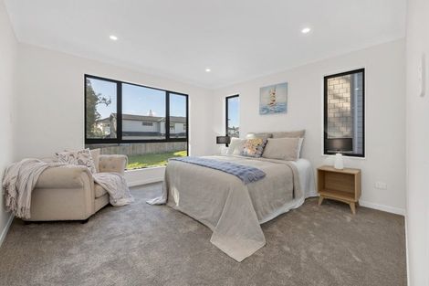Photo of property in 2c Hughs Way, Flat Bush, Auckland, 2019