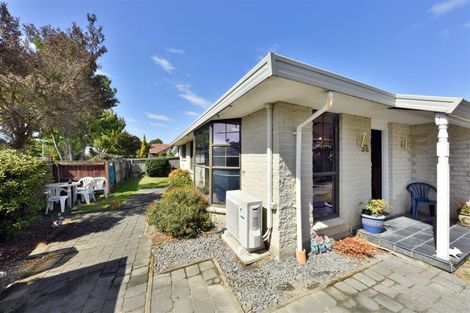 Photo of property in 1/37 Karnak Crescent, Russley, Christchurch, 8042