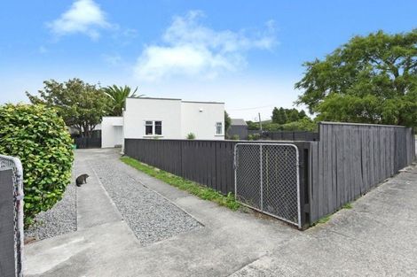 Photo of property in 158 Naenae Road, Naenae, Lower Hutt, 5011