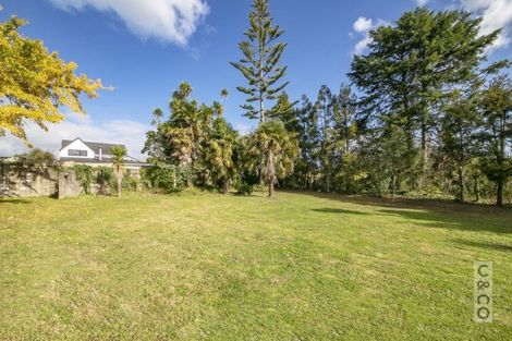 Photo of property in 407a Main Road, Huapai, Kumeu, 0810