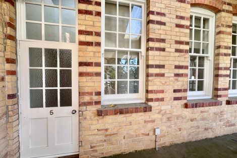 Photo of property in 25 Montilla Place, Manurewa, Auckland, 2102