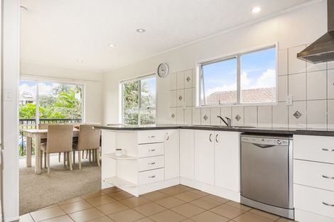 Photo of property in 48 Zita Maria Drive, Massey, Auckland, 0614