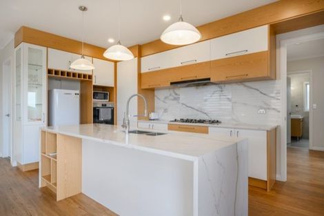Photo of property in 7 Drover Close, Flat Bush, Auckland, 2019