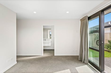 Photo of property in 33 Robert Duncan Road, Belfast, Christchurch, 8051