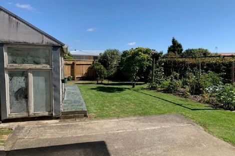 Photo of property in 28 Hammond Street, Marton, 4710