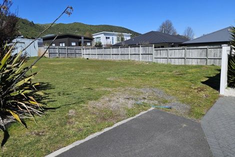 Photo of property in 106 Kenrigg Road, Kinloch, Taupo, 3377
