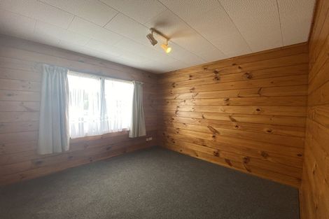 Photo of property in 2/1 Sundown Avenue, Manly, Whangaparaoa, 0930