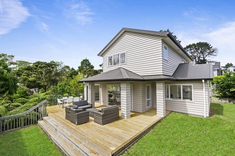 Photo of property in 29d Greenhithe Road, Greenhithe, Auckland, 0632