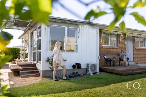 Photo of property in 12 Cedar Grove, Matua, Tauranga, 3110