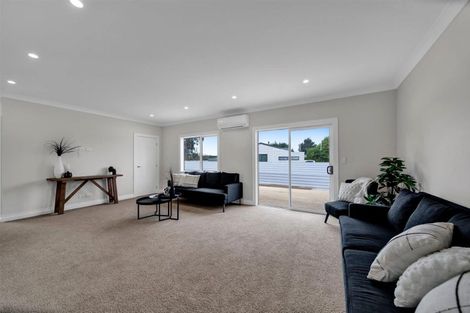 Photo of property in 22 Hobson Street, Normanby, Hawera, 4614