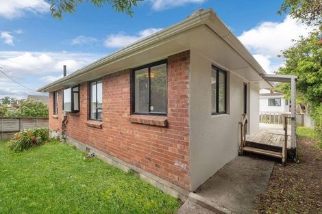 Photo of property in 1/24 Richards Avenue, Forrest Hill, Auckland, 0620