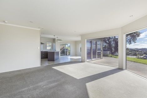 Photo of property in 38 Lax Crescent, Leigh, 0985