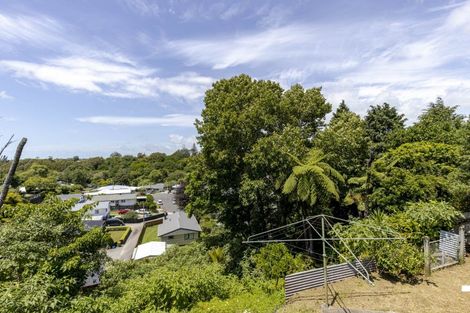 Photo of property in 5 Fernleigh Street, Ferndale, New Plymouth, 4310